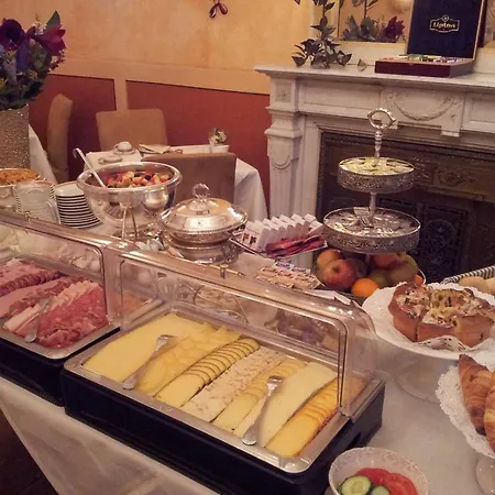 Botticelli Hotel 3*