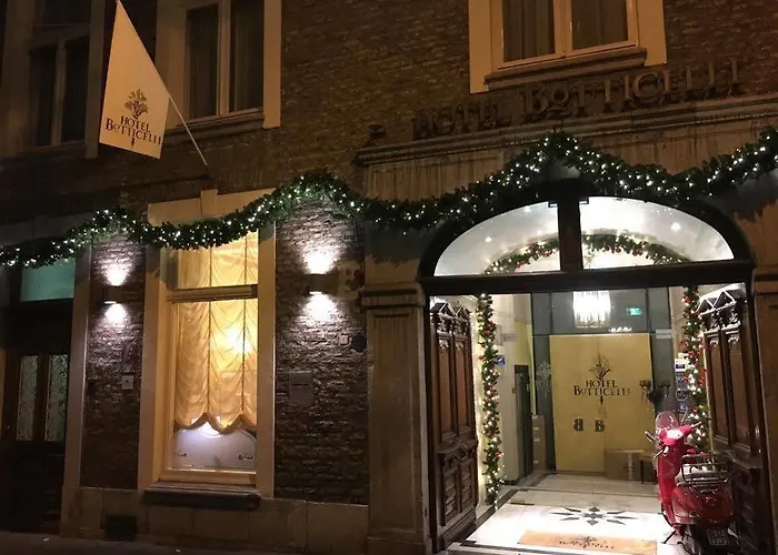 Botticelli 3* ماسترخت